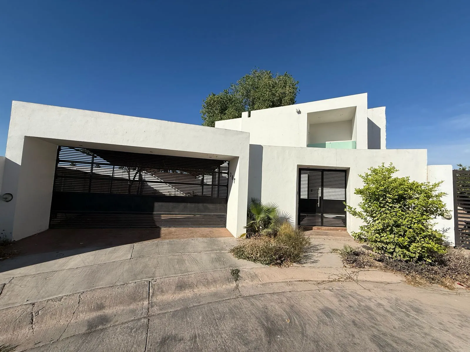 CASA EN VENTA PRIVANZAS RESIDENCIAL