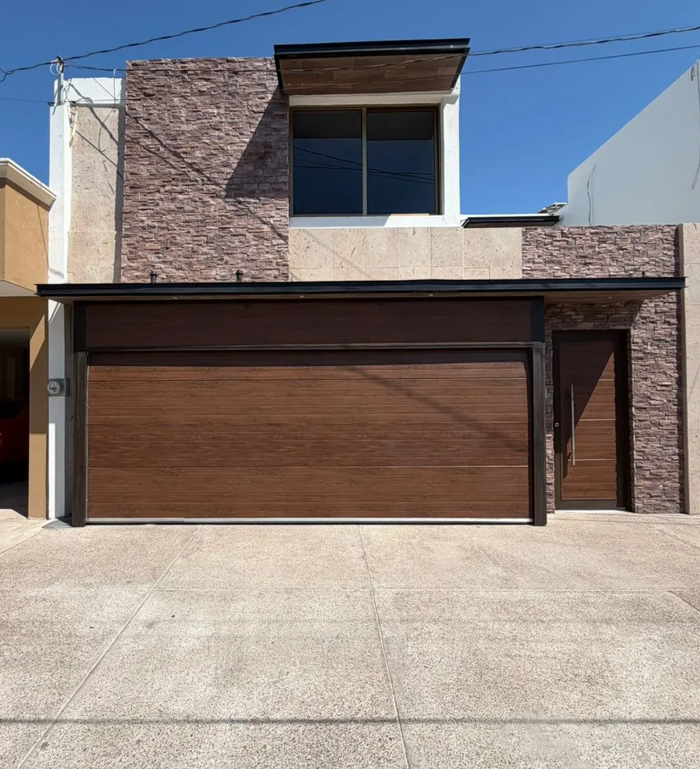 CASA EN RENTA COL CENTRO