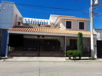 5_1826 | CASA EN VENTA 5 REC FRACC LAS HADAS | INMOBILIARIA AHOME