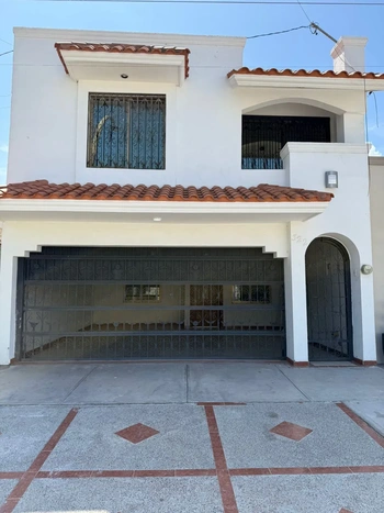 5_2943 | CASA EN VENTA COL CENTRO 3 REC | INMOBILIARIA AHOME