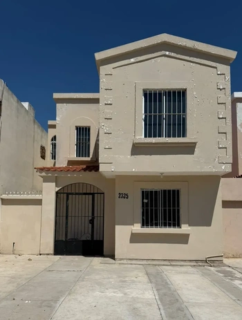 5_2944 | CASA EN RENTA FRACC MALLORCA | INMOBILIARIA AHOME